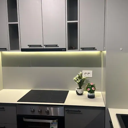 Bw Premium Wolf-free Parking *