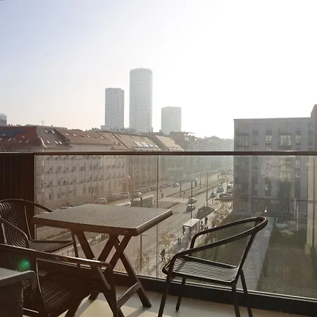 Bw Premium Wolf-free Parking Daire