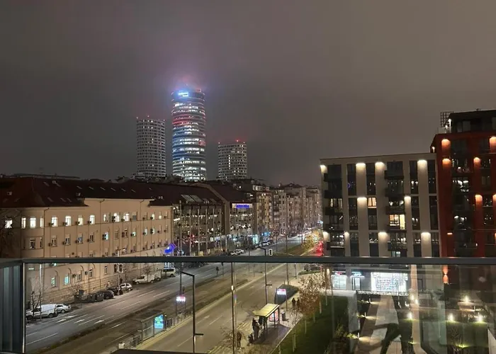 Bw Premium Wolf-free Parking * 베오그라드